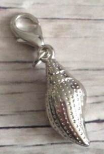 Memory lockets bead dangle